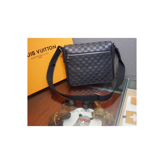 Louis Vuitton, District, Men's Bag, Black